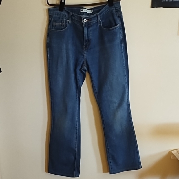 Levi's Denim - LEVIS 515 BOOTCUT JEANS, MEDIUM RINSE, SZ 10, EUC